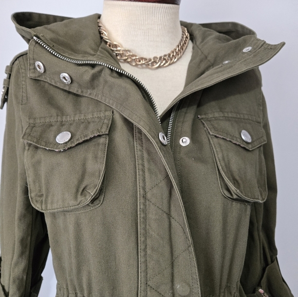 BCBGeneration Khaki Utility Jacket with Hood. Size XS - Picture 3 of 16